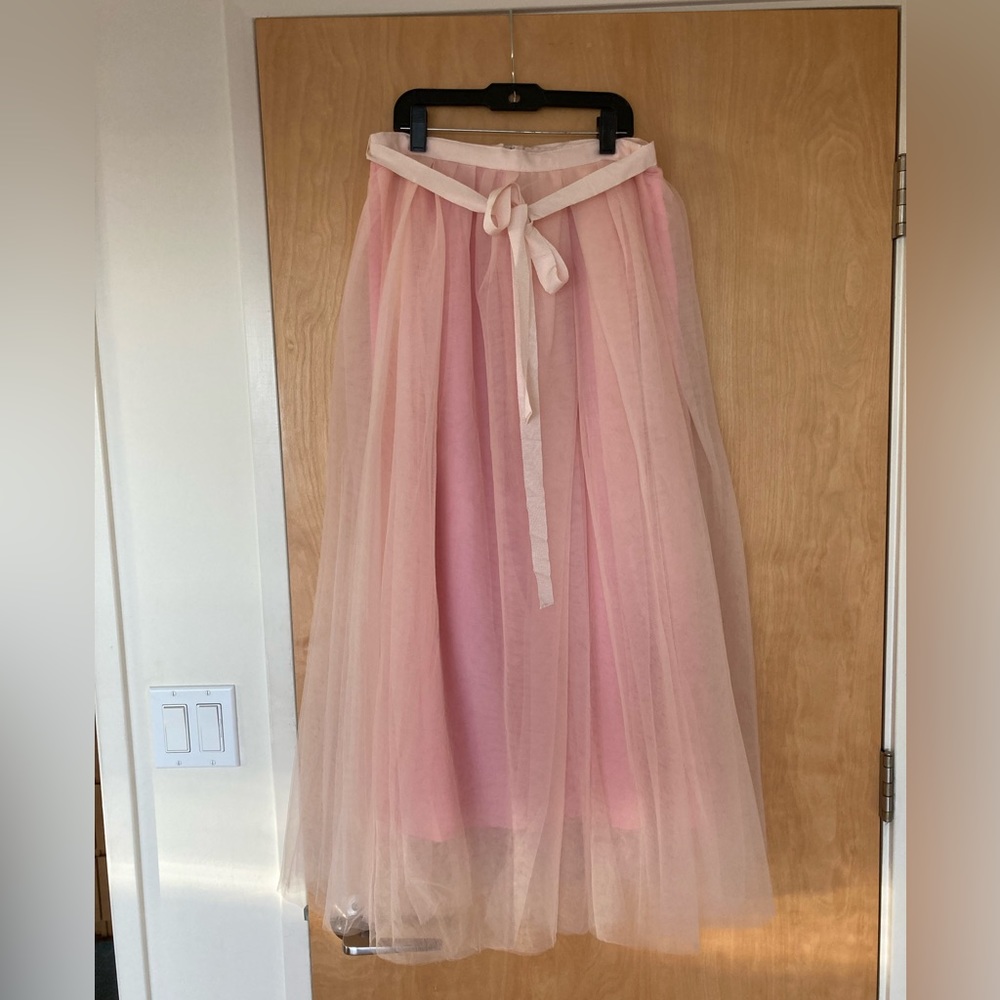 Women’s j.crew pink tulle maxi skirt size 4